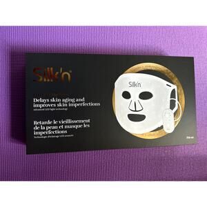 Silk'n LED Face Mask 100 light therapy Device w/Remote Control NEW